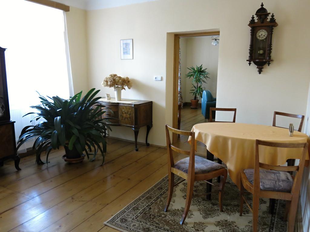 Apartamento Dum U Jelena Vimperk Habitación foto
